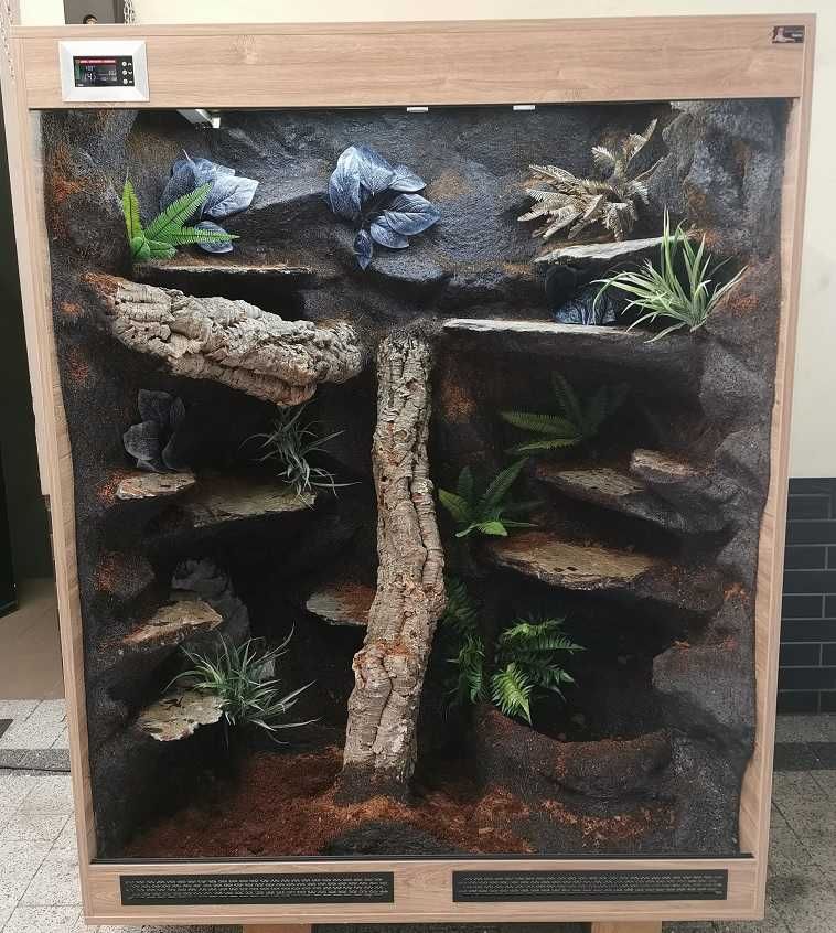 Terrarium dla legwana 120/70/180 na zamówienie