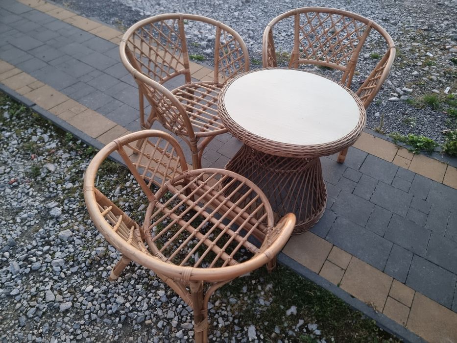 Zestaw kawowy ogrodowy wiklinowy 3 krzesla i stolik