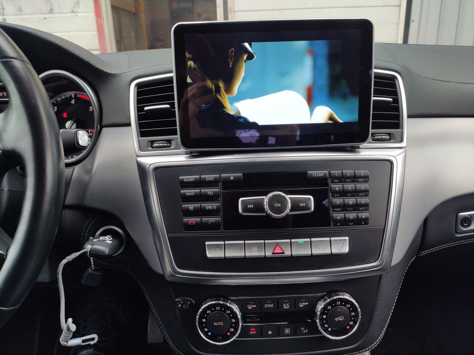 Штатная магнитола Mercedes Benz ML/GL-Class 9 inch W166  NTG 4/4.5/5.0