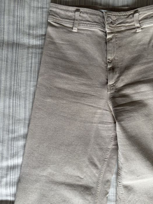 Calças culotte bege Zara