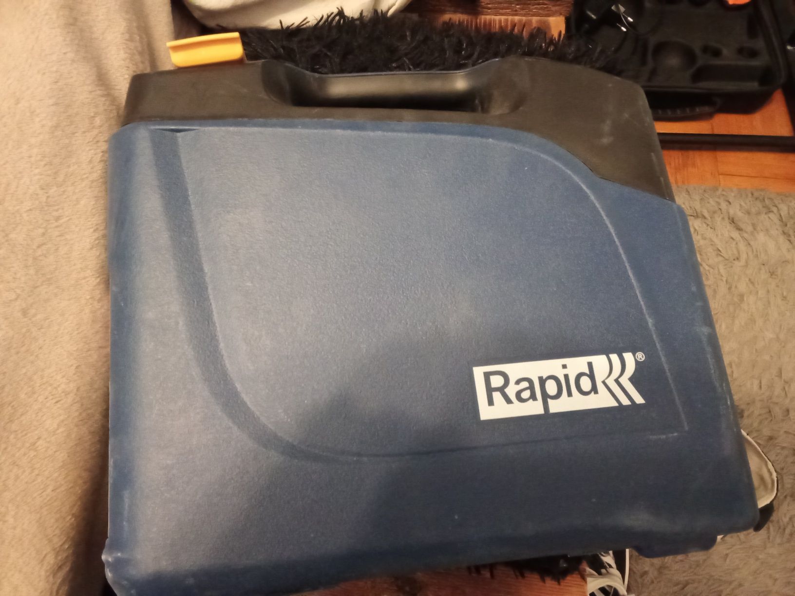 Opalarka Rapid R 2200-E