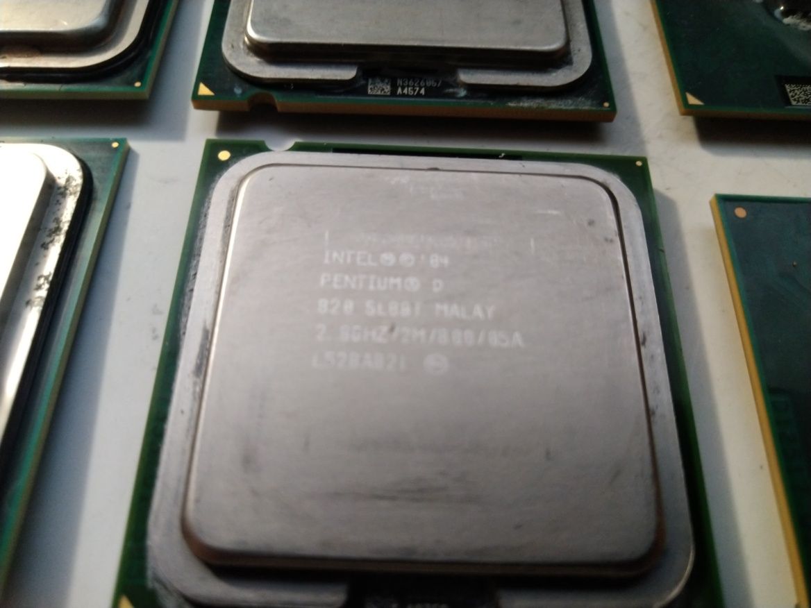 CPU 775 2.5 / 2.8 / 3.4 / 2.0 /CPU dual Core portátil 1.66 / 2.0