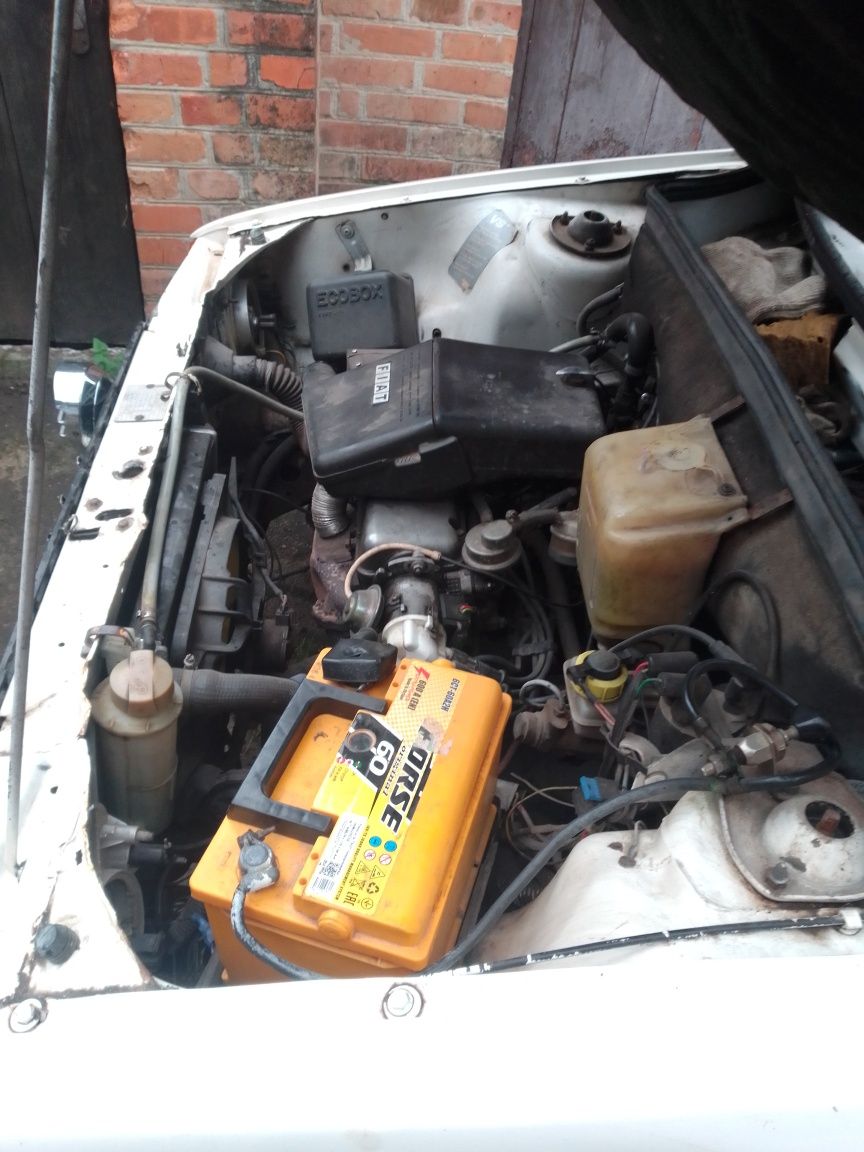 Продається Fiat Uno 1989 р.в.
Обʼєм двигуна: 1.0 (по техпаспорту, звʼя
