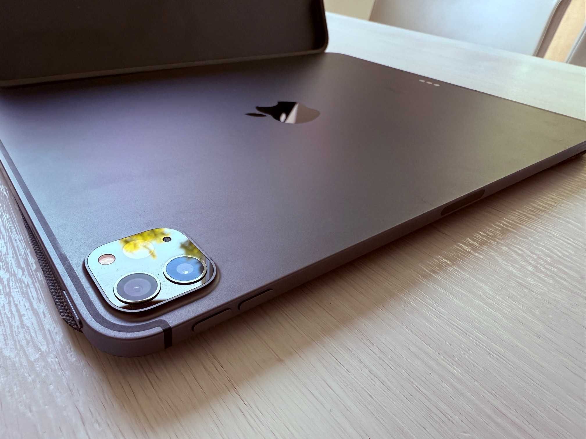 Ipad Pro 11 2 generacji z klawiaturą