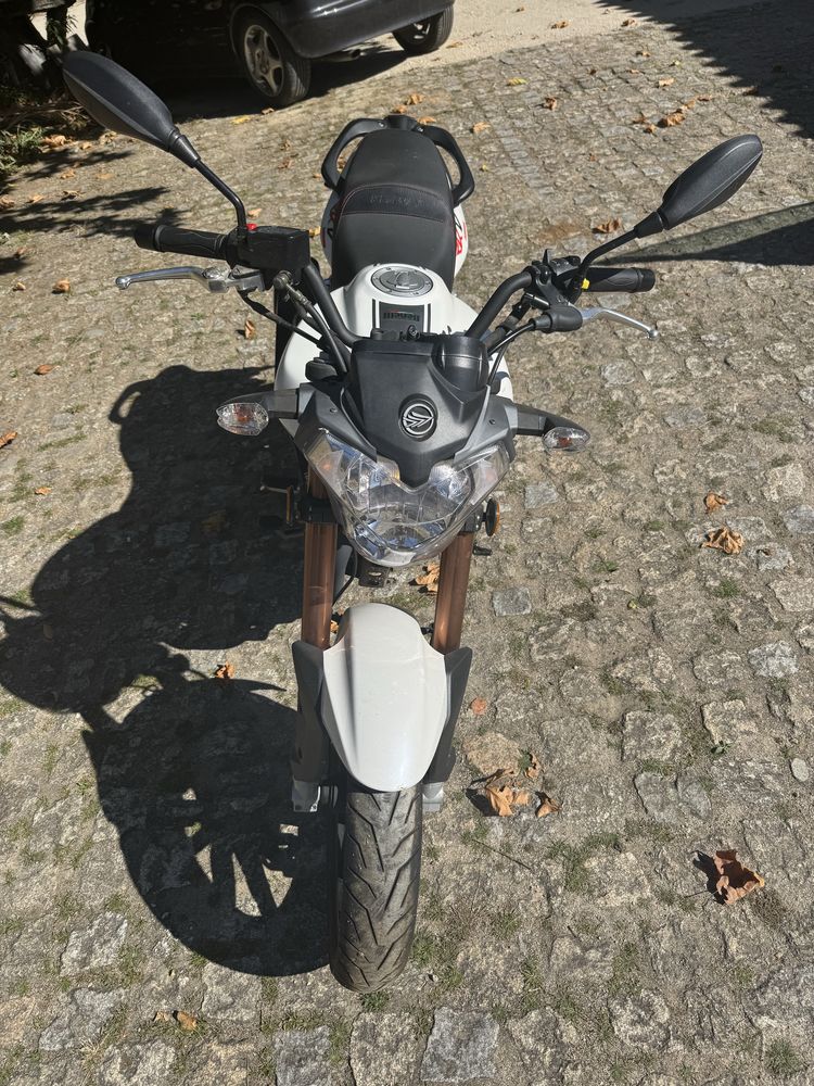 Mota Keeway RKV 125