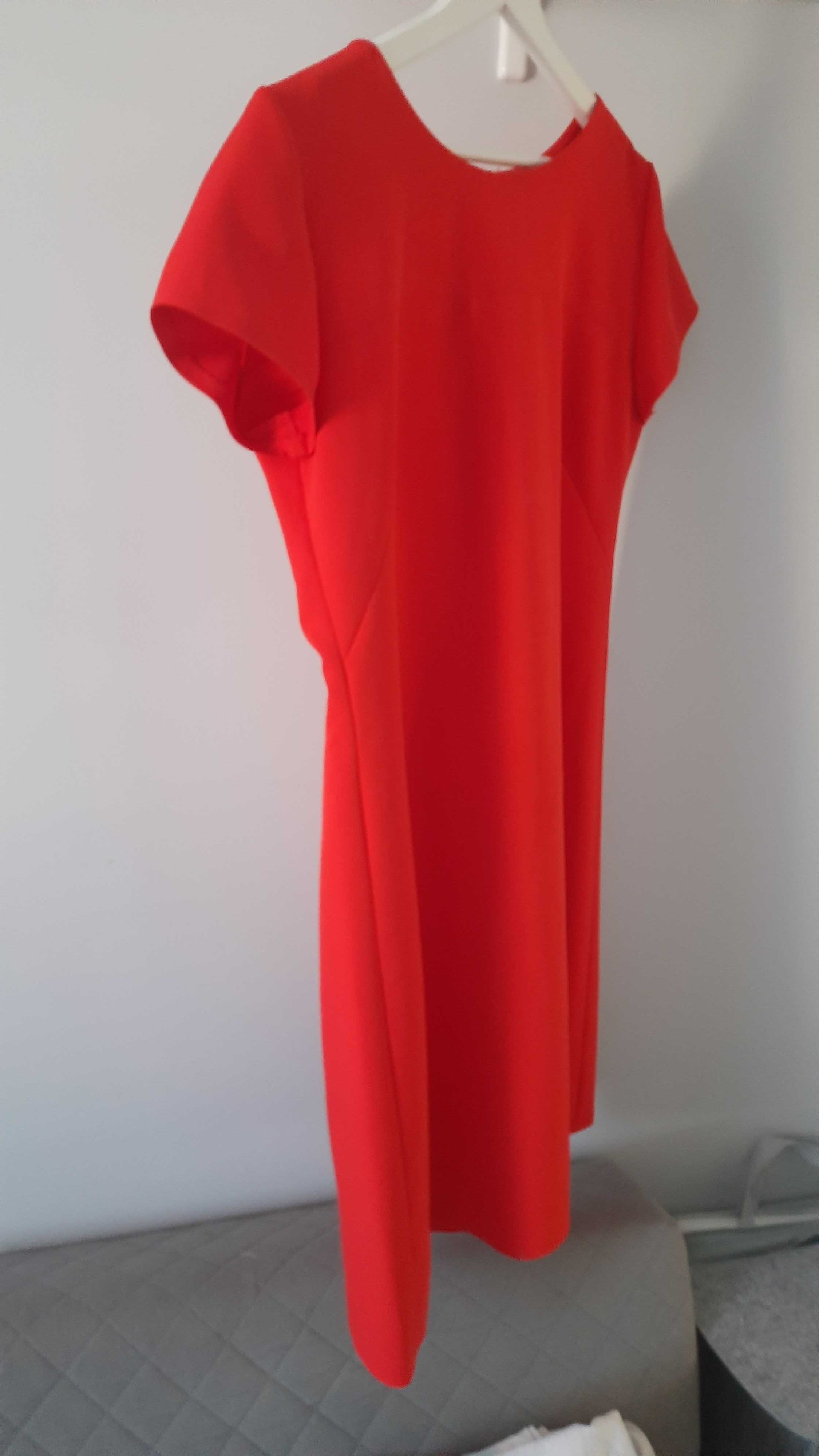 Sukienka czerwona z kokartka rozmiar L/XL