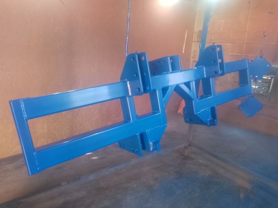 Piaskowanie malowanie ogrodzeń felg maszyn