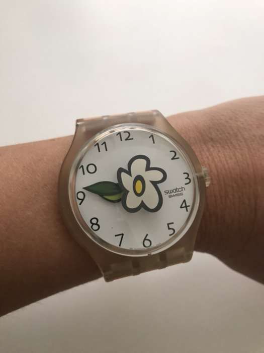 Relógio Swatch (floral)
