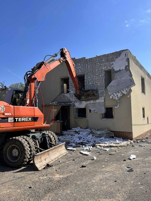 Usługi Koparką oraz koparko-Ładowarką, Transport wywrotką, Wyburzenia