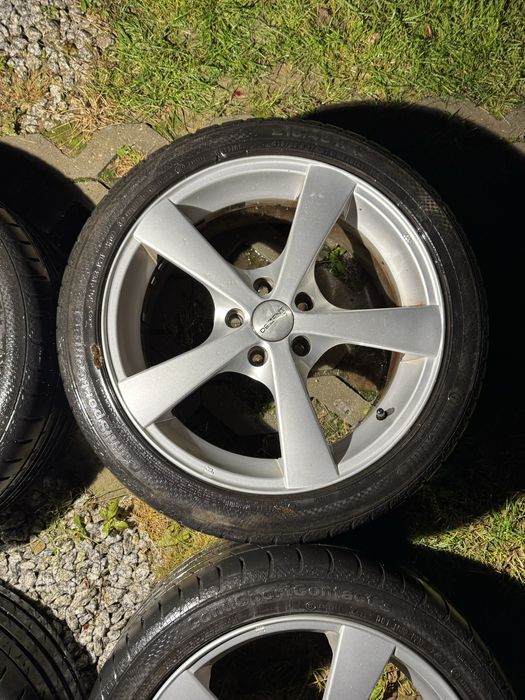 Felgi 5x112 Opony 215/45/17 VW Golf Passat Seat Leon Skoda Audi A3 A4