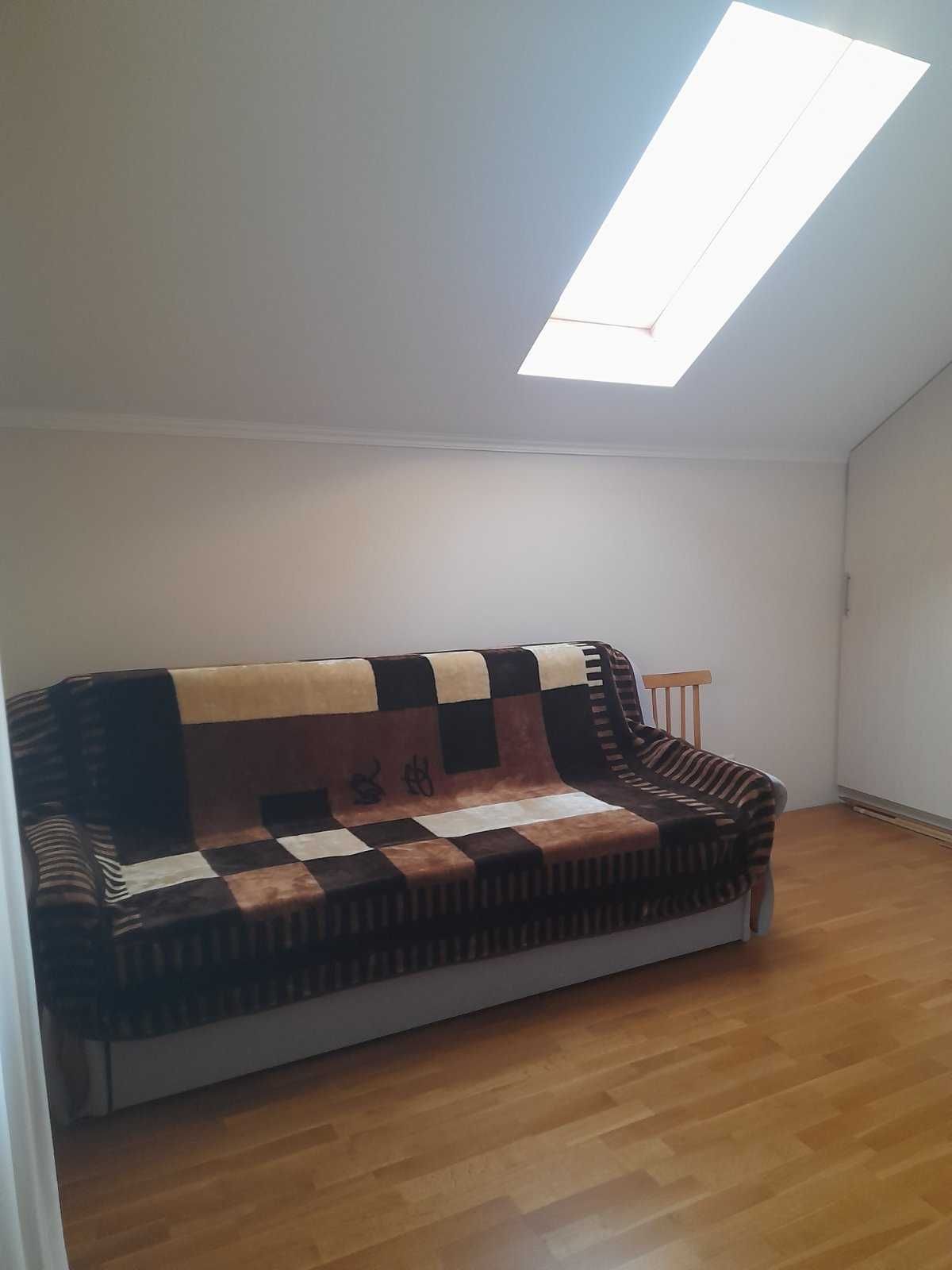 Без комісії! Будинок 190м², сауна з гаражем 50м², гостьовий 36 м²