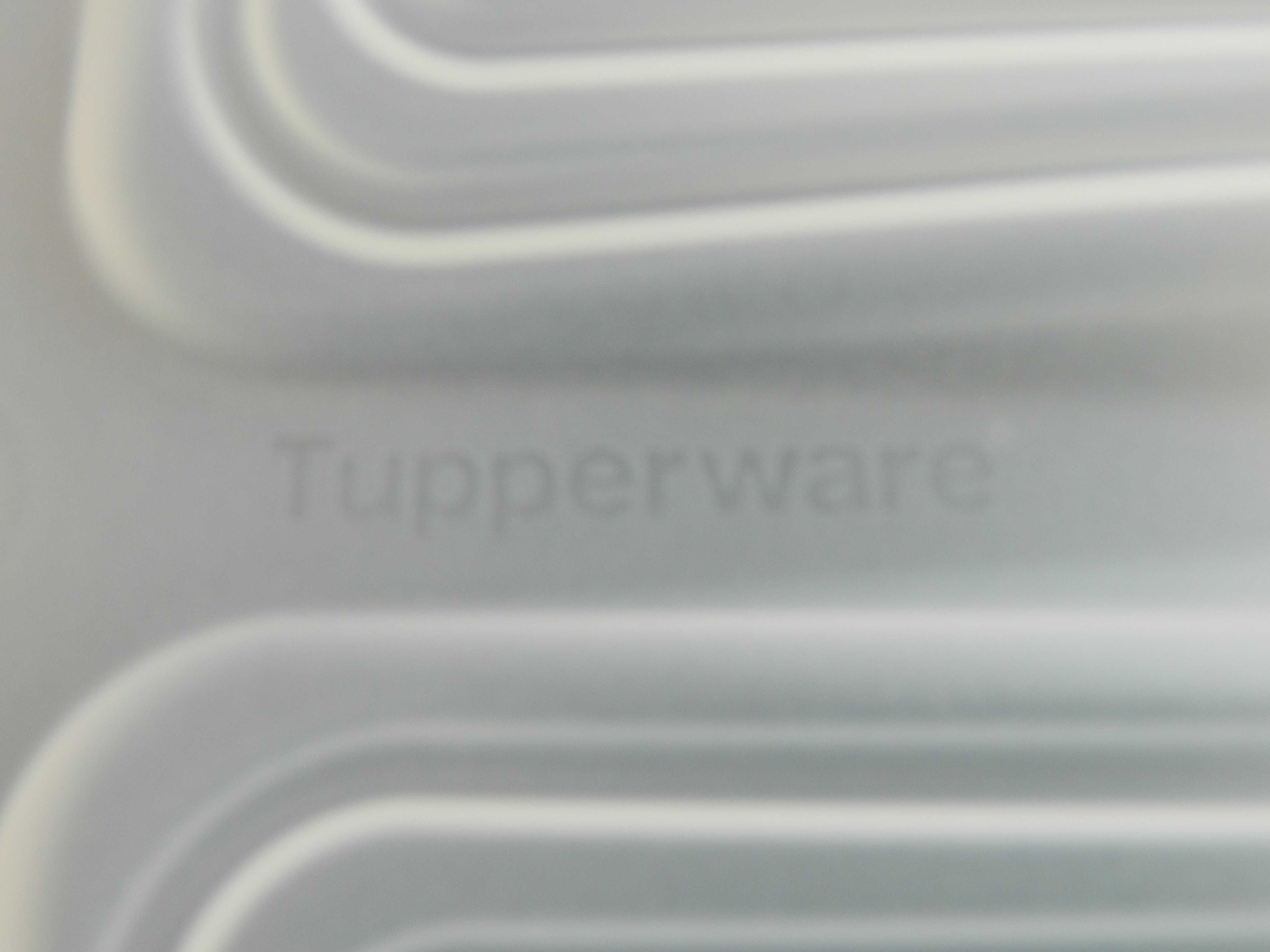 Tupperware Ventsmart duża szklarnia pojemnik 6,1 L - NOWY.