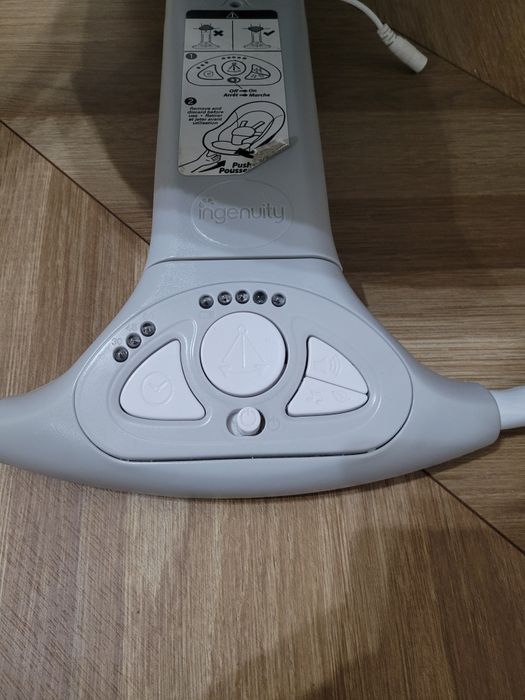 INGENUITY Huśtawka Hybrydowa „Przytulny Lew”