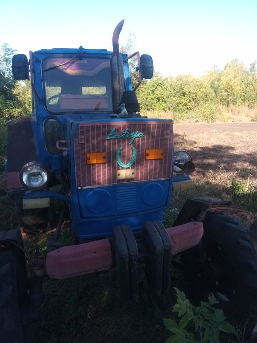 Продам ЮМЗ 6 с культиватором и плугом