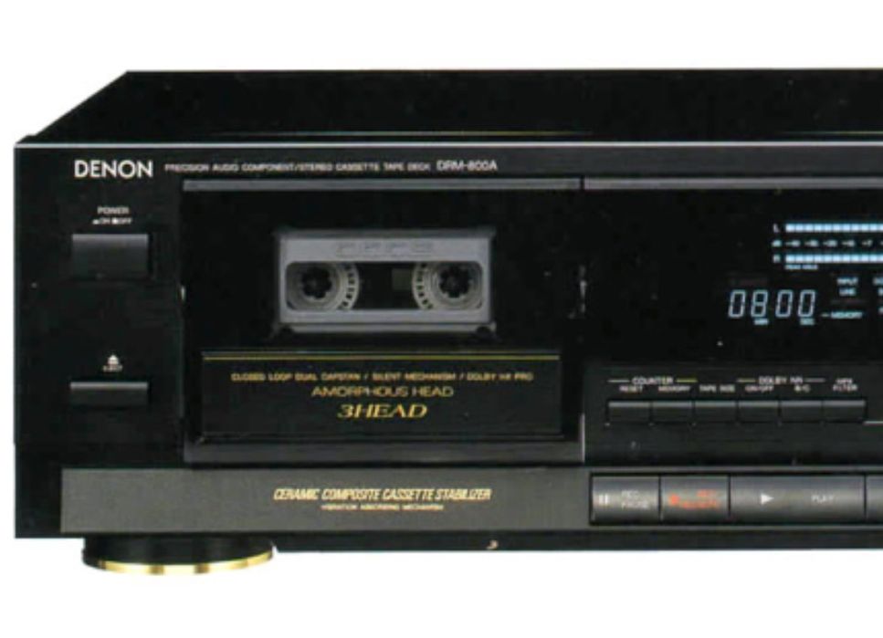 Gravador de cassetes Denon DRM-800
