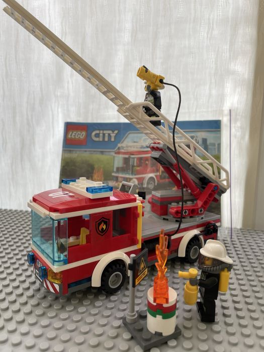 Оригінальне Lego City 60107
