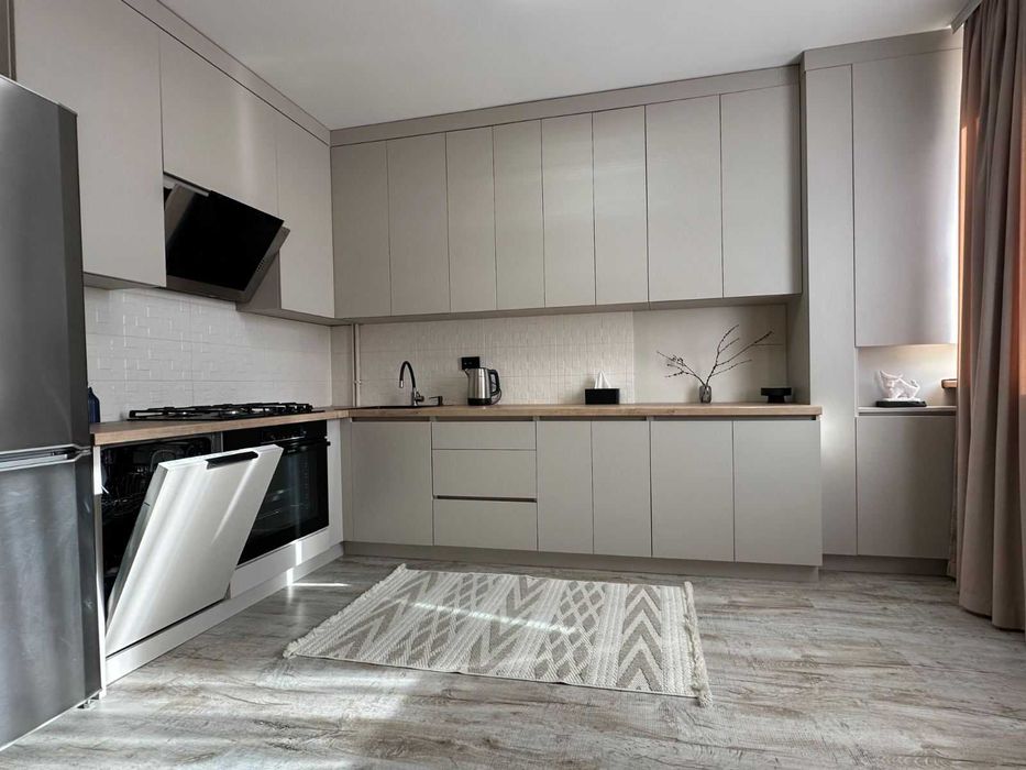 Оренда  простороі квартири на вул.Кобилянськоі