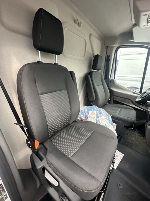 Fotel siedzenie siedzisko pasażera podgrzewany ford transit mk8 camper