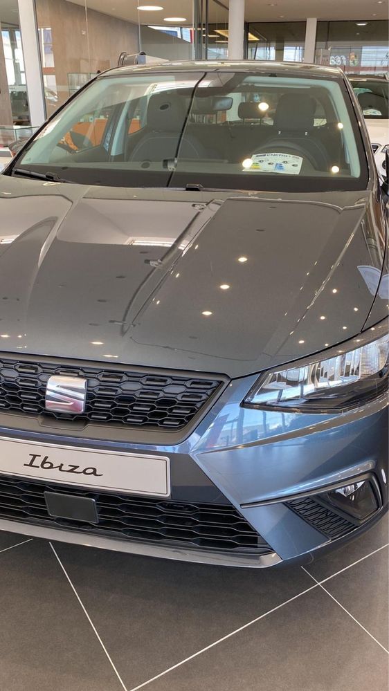 Vendo este carro