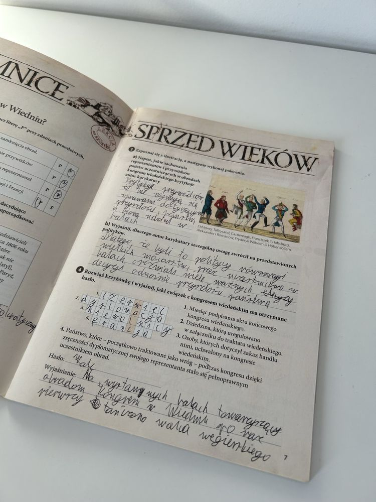 Zeszyt ćwiczeń z historii klasa 7 Wczoraj i dziś