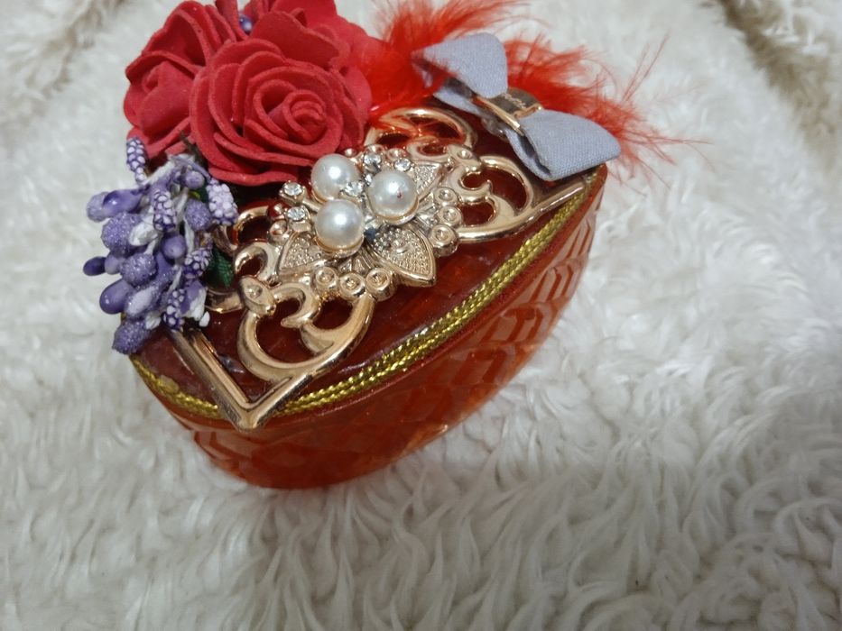 З епоксидної смоли