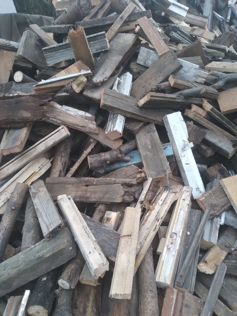 Продам сухие дрова для растопки в мешках.