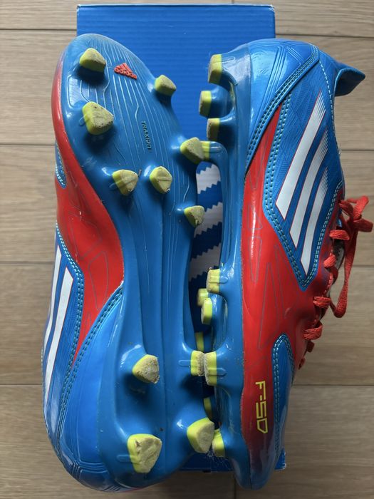 Buty pilkarskie - lanki Adidas