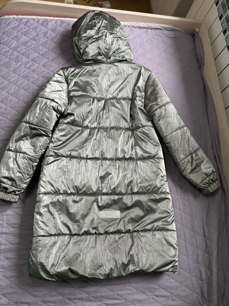 Продам пальто пуховик для дівчинки фірми Lenne.