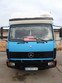 Продам трудягу Mercedes 814d