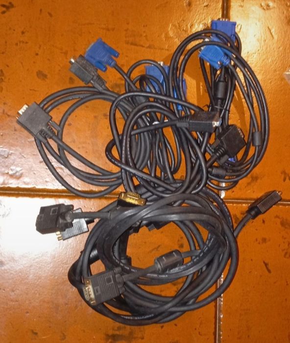 Cabos VGA - conjunto