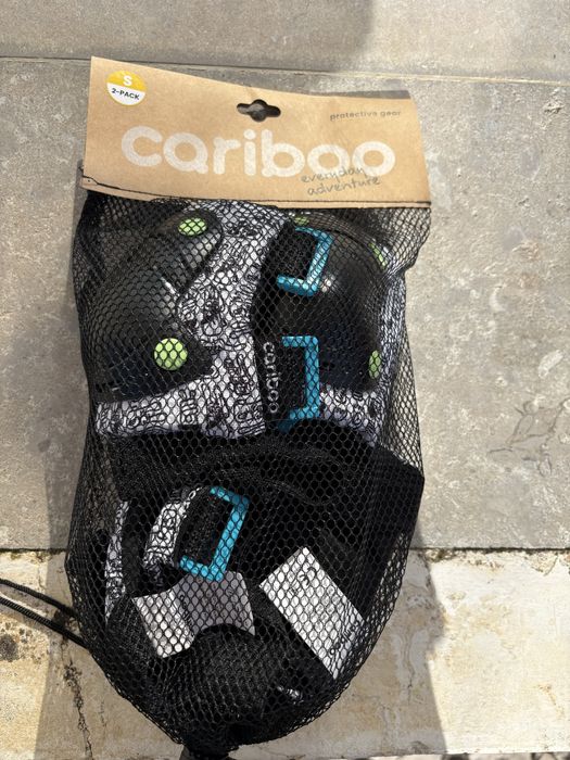 Joalheiras e cotoveleiras criança