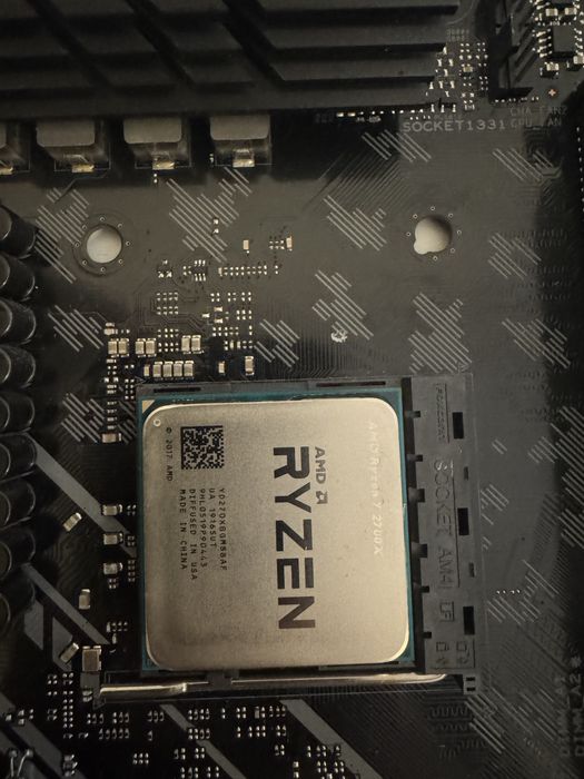 Процессор Ryzen 2700X, Материнская плата Asus Tuf B450 Pro, HyperXDDR