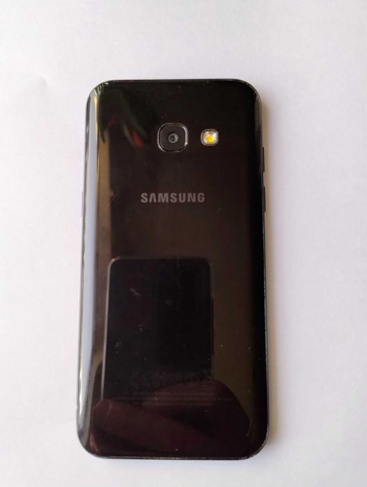 Samsung Galaxy A3 2017 (SM-A320FL)