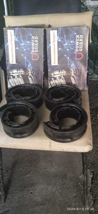 Усилители пружин автомобиля новые  Шкода "Фелиция", "Фольксваген",