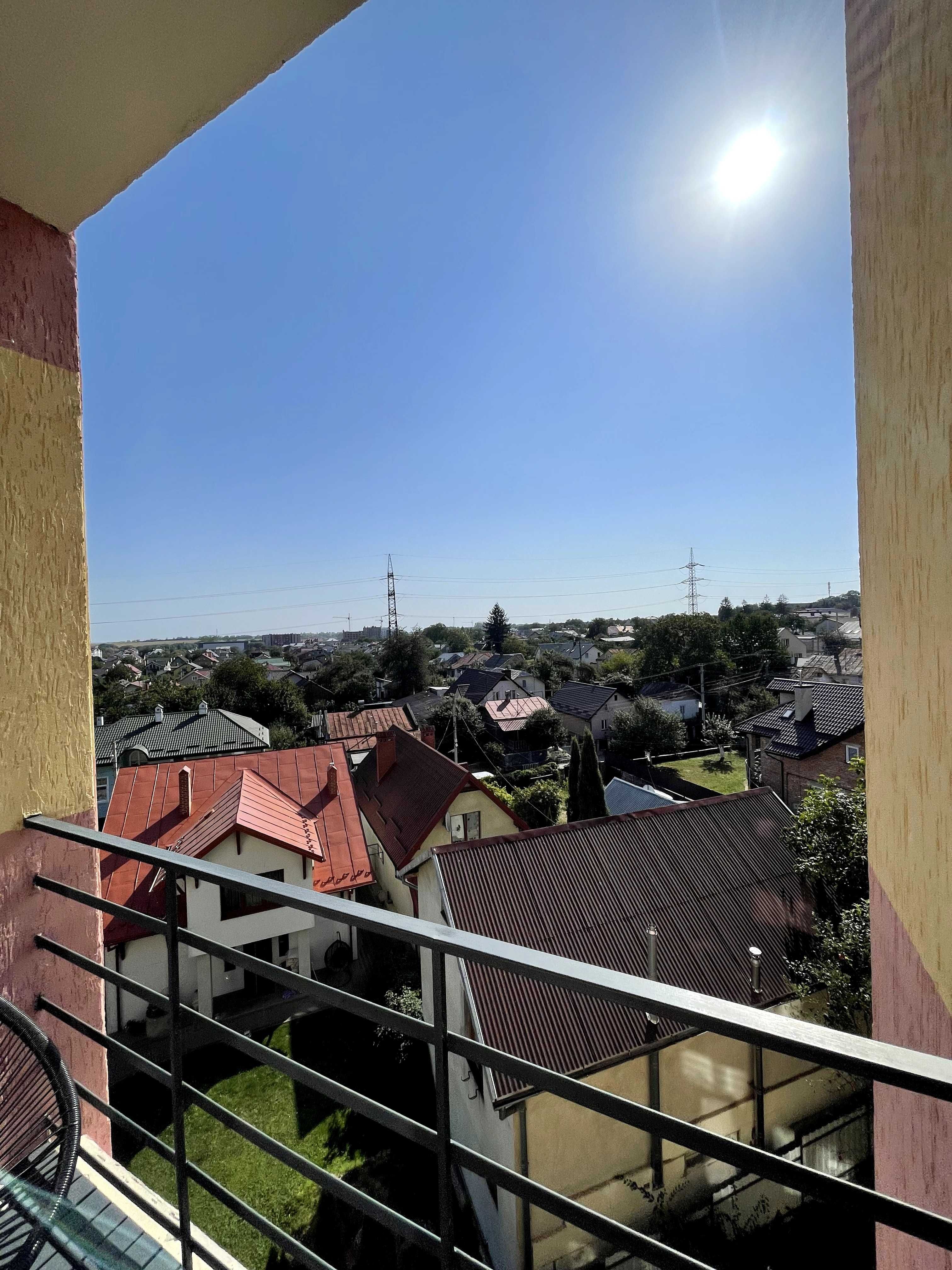 Продаж 1 кімнатної квартири з ремонтом в центрі Винник (від власника)