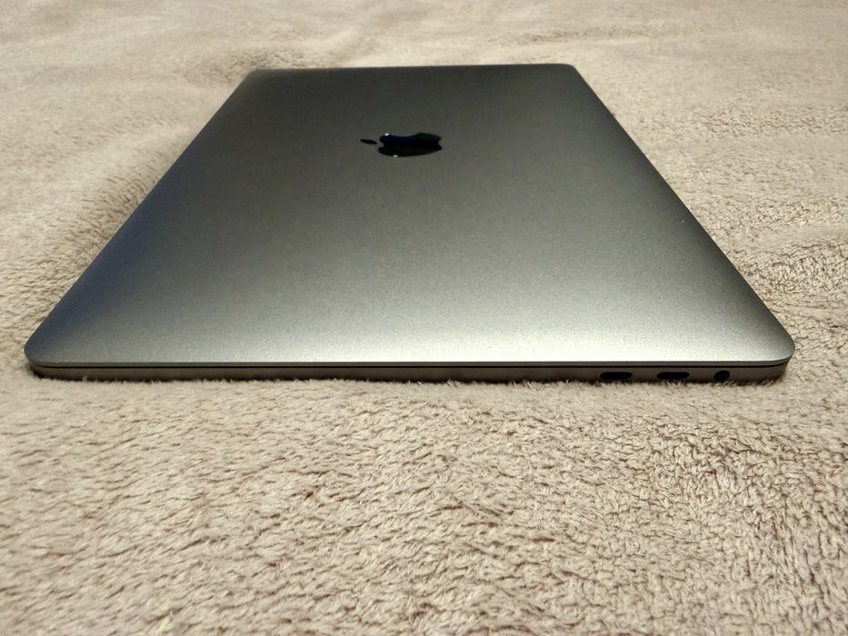 Apple MacBook Pro 13 2020 (A2251) TouchBar Intel i5/16/1TB Space Gray