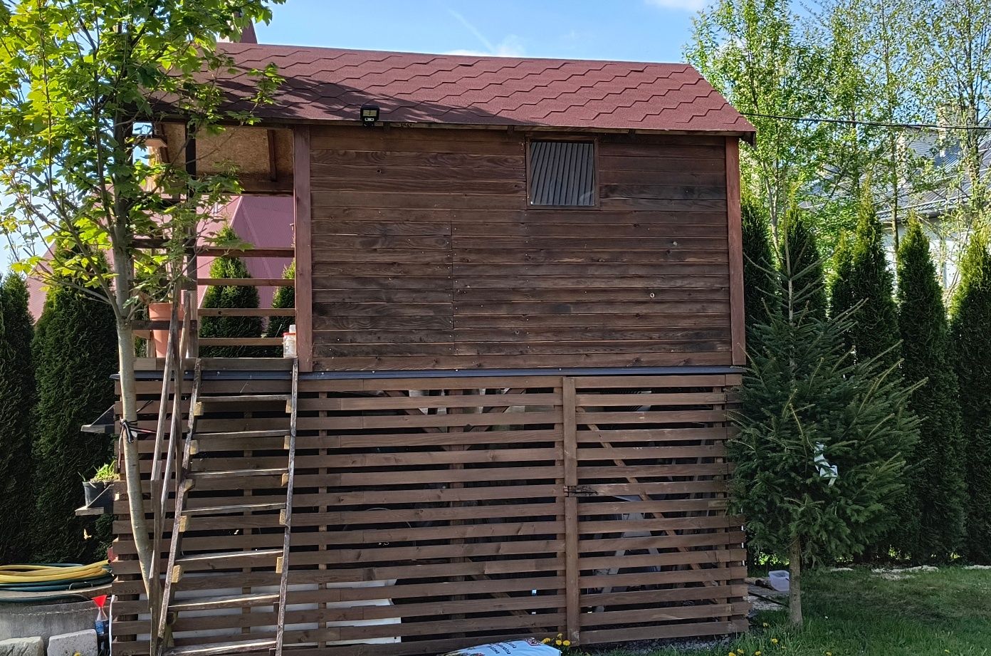 Domek drewniany 2x4 ocieplony