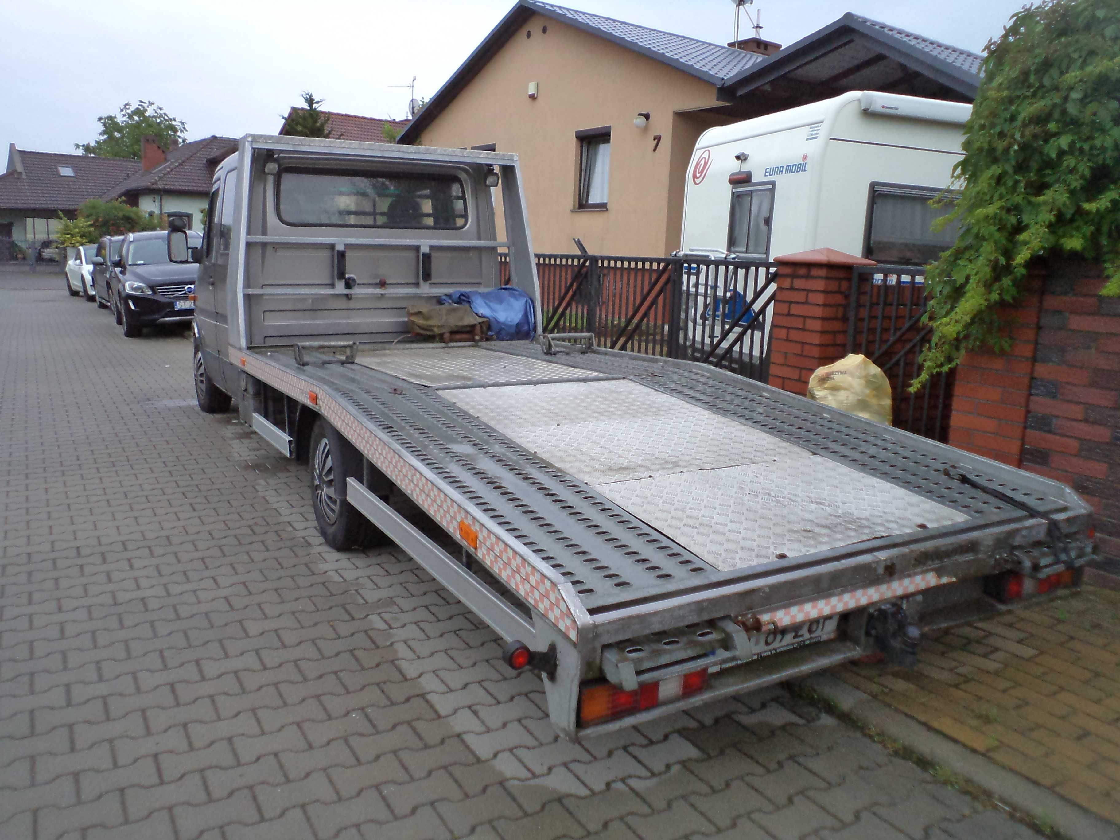 ZAREZERWOWANY Mercedes Sprinter Laweta 2.2 CDI 2004 R
