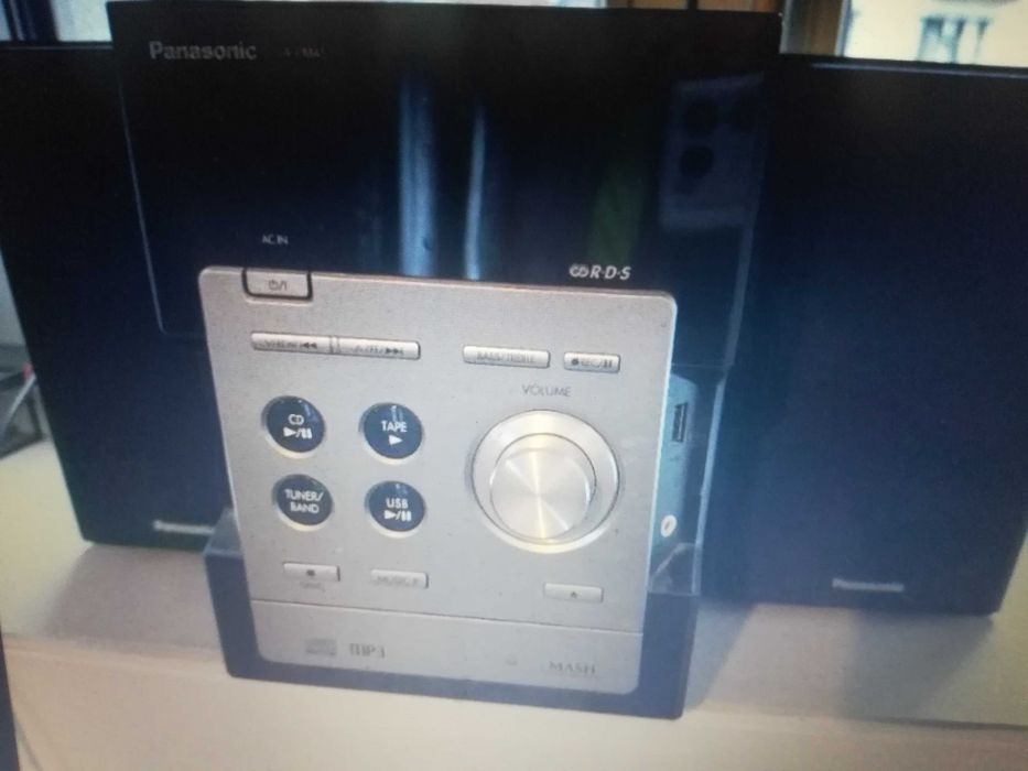 Panasonic RX-ED50Boombox CD TAPE AUX oraz Wieża hifi Mp3-USB-pilot
