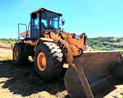 Допомога у продажу спецтехніки, сільгосптехніки, будтехніки та ін.