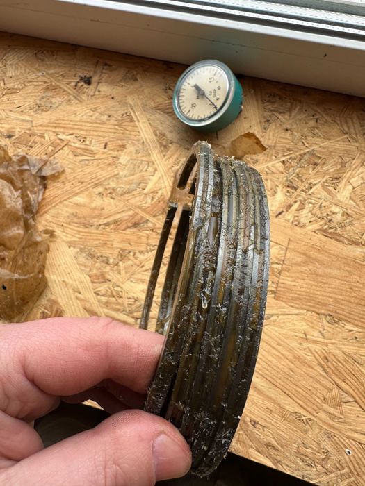 Кольца поршневые  маслосъемные Д=130мм