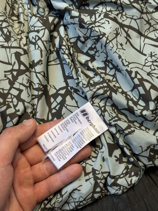 Пуховая жилетка Berghaus женская (оригинал)