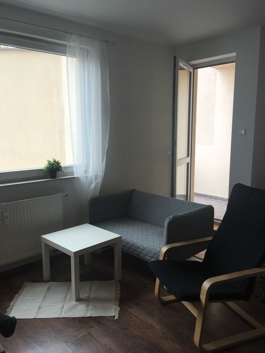 Sprzedam  kawalerka do odświeżenia Gdynia Redłowo Legionów centrum