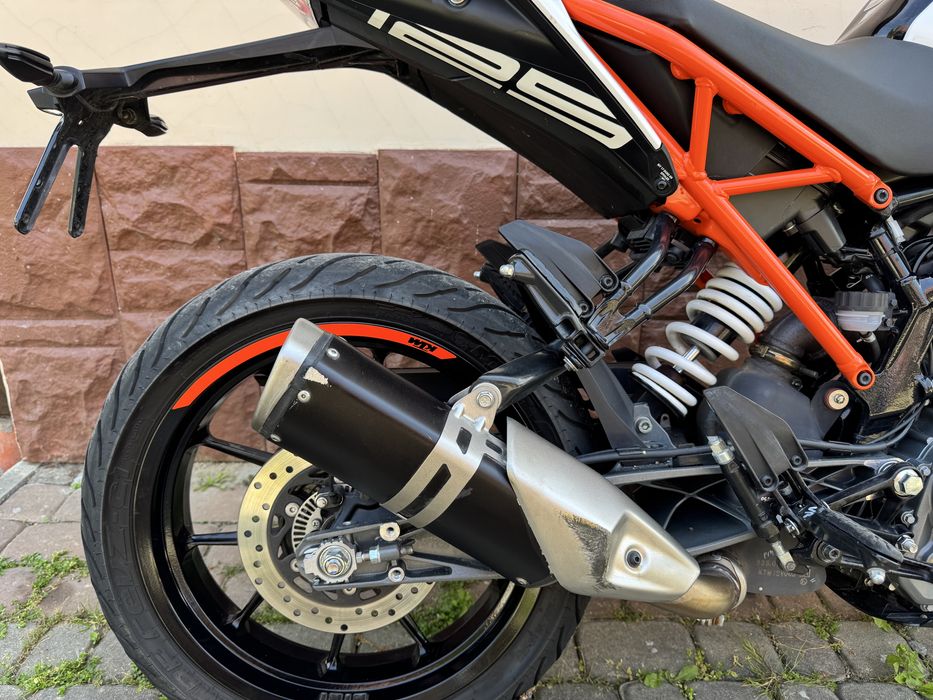 KTM DUKE 125 ABS 10/2020r kat b/A1