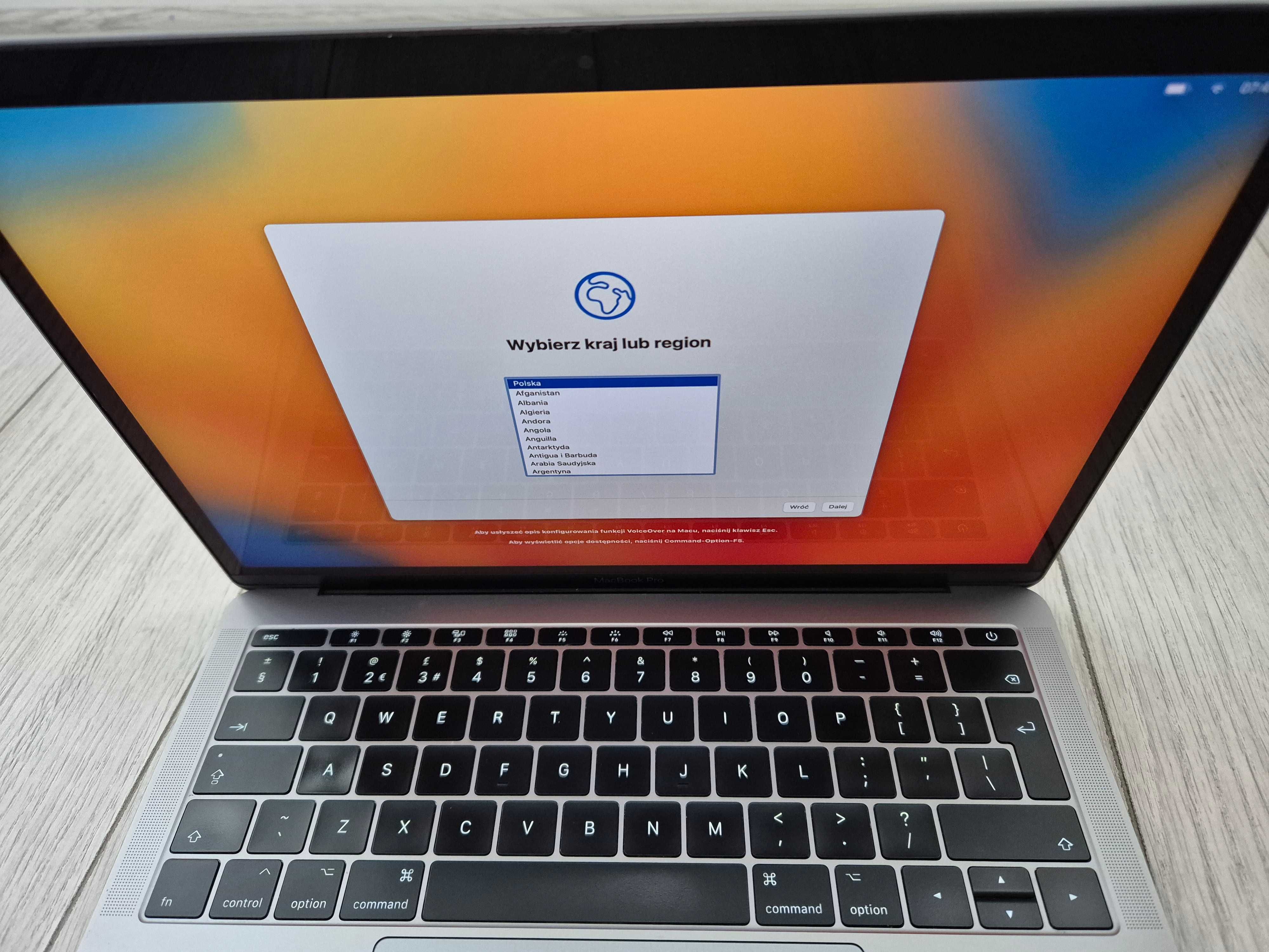 Laptop Apple Macbook Pro A1708 i5-7360u 256SSD RETINA 13,3"