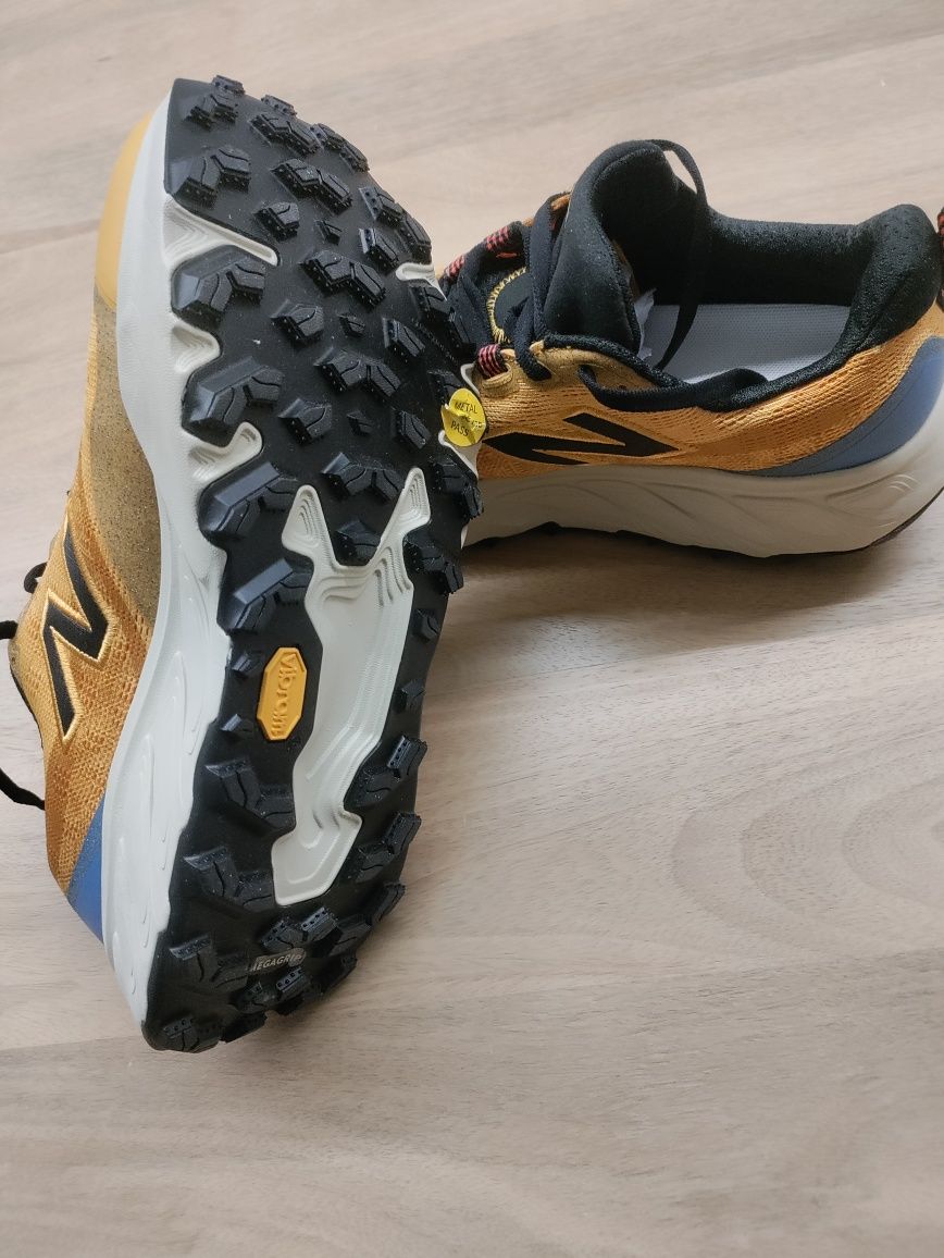 New Balance Hierro V9