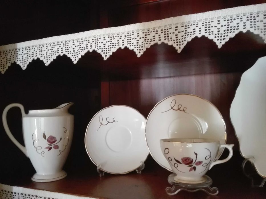 Lindas peças de Serviço de Chá, de Sacavém, Portugal