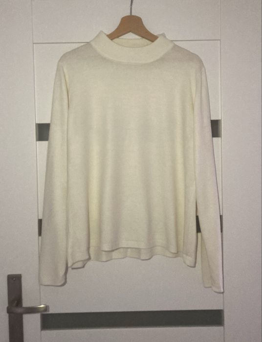 Kremowy półgolf Papaya