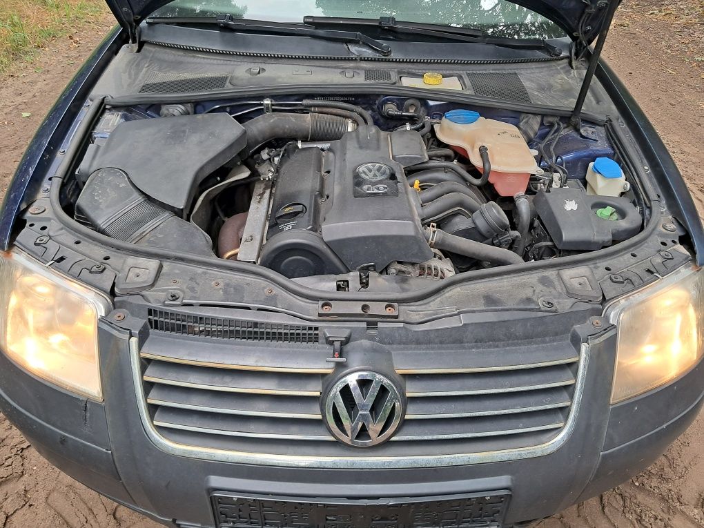 VW Passat B5 1.6 2004r sprowadzony