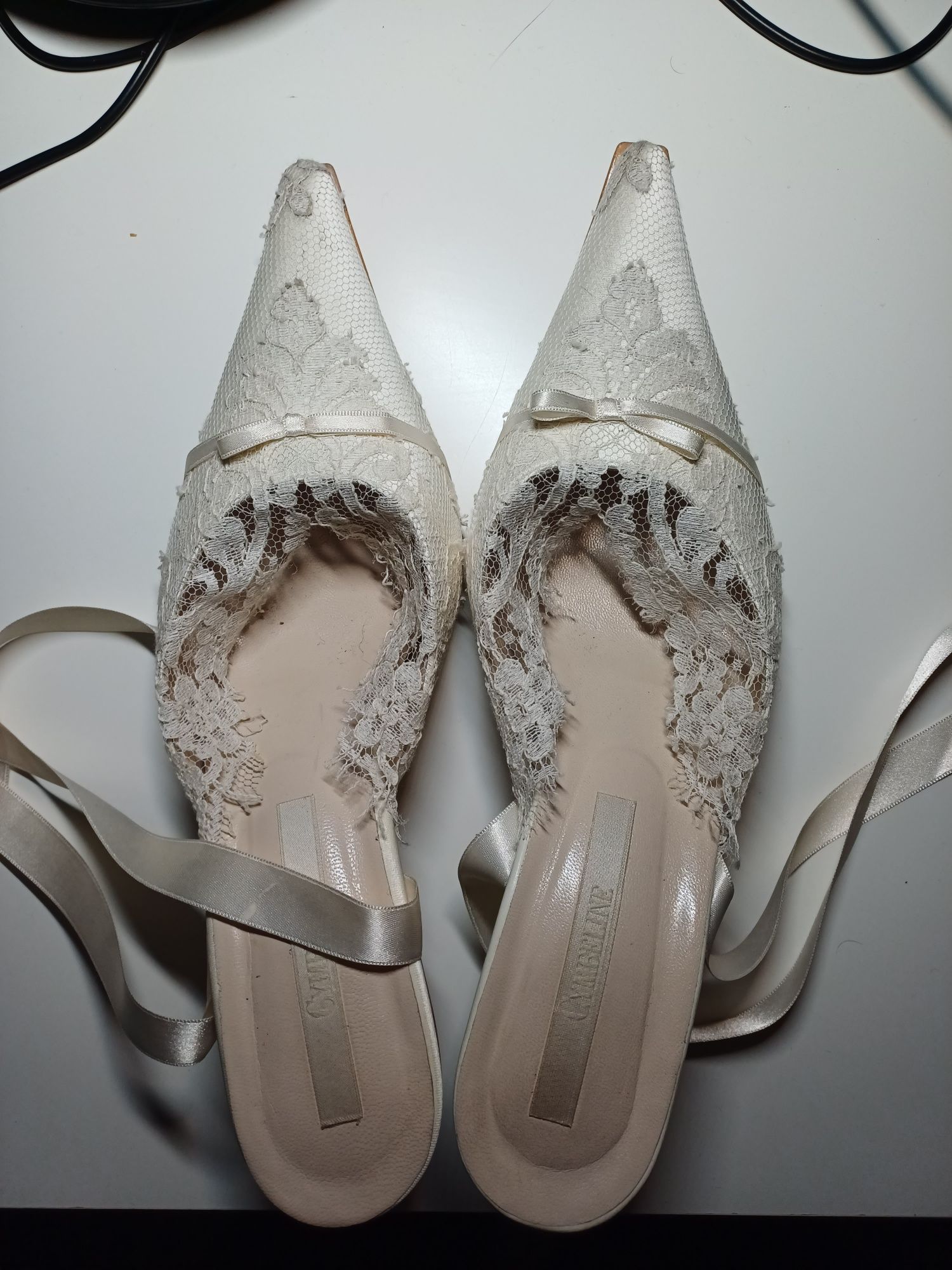 Туфлі весільні, мереживо, Франція, 39 розмір
